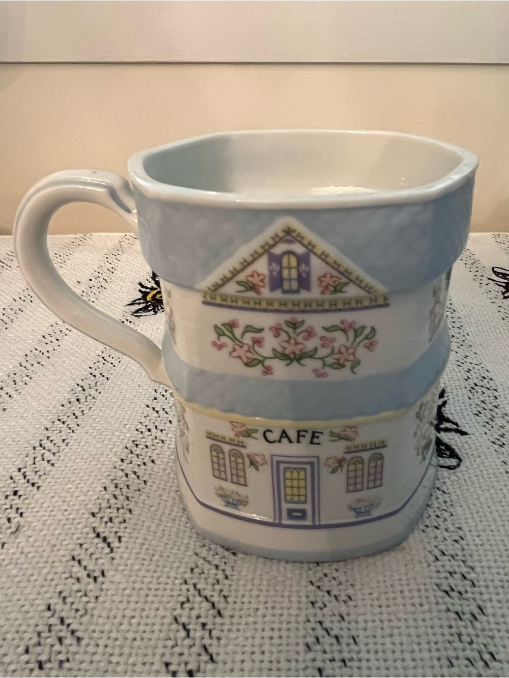 LENOX Village Cafe Decorative Porcelain Mug in Blue, Vintage 1990s
